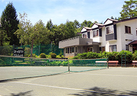 テニスコート